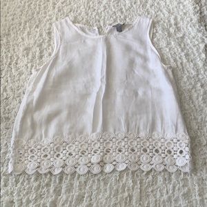 Sleeveless Linen top